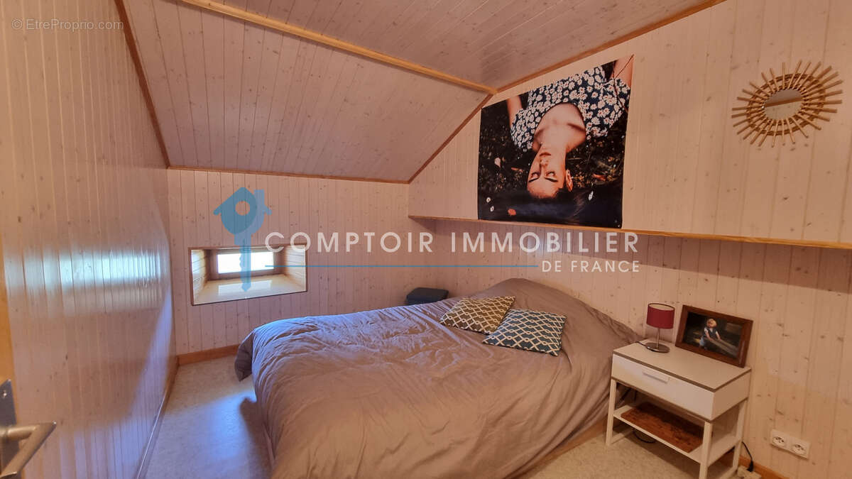 Dépt. 07 - A VENDRE Secteur COUCOURON - Maison de Village rénovée de 110 m2 - Parcelle de 2.100 m2 - photo 17
