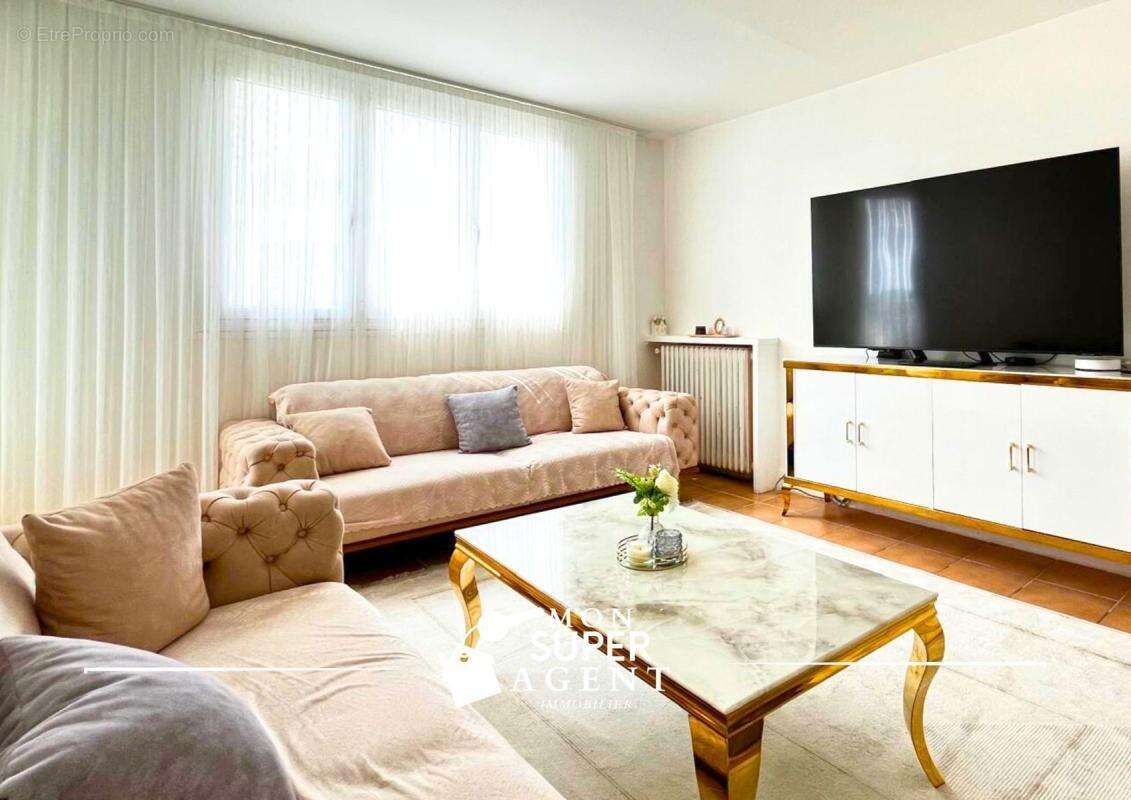 Appartement à MELUN