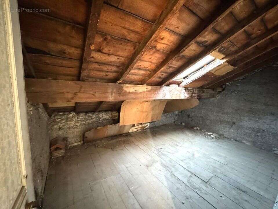 Maison à ROMANS-SUR-ISERE