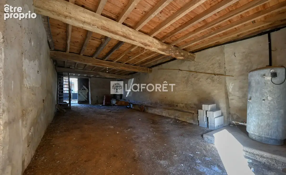 Grange de 126 m²  avec jardin à vendre à Parisot - photo 3