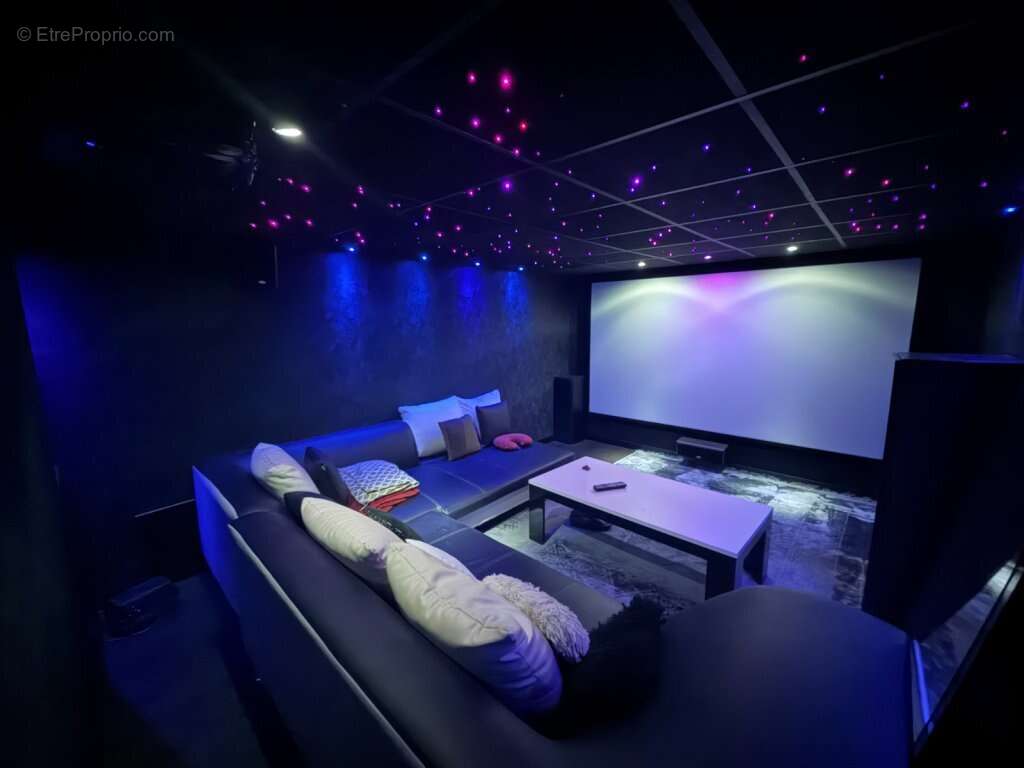 Maison à LE CREUSOT