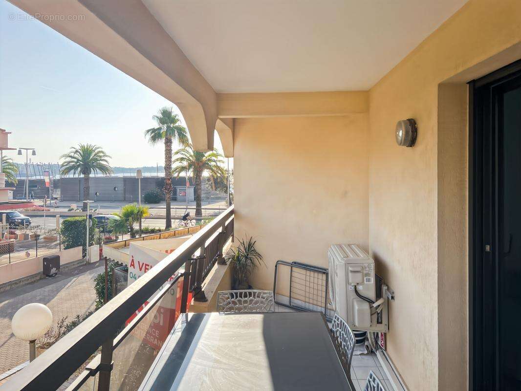 Appartement à FREJUS