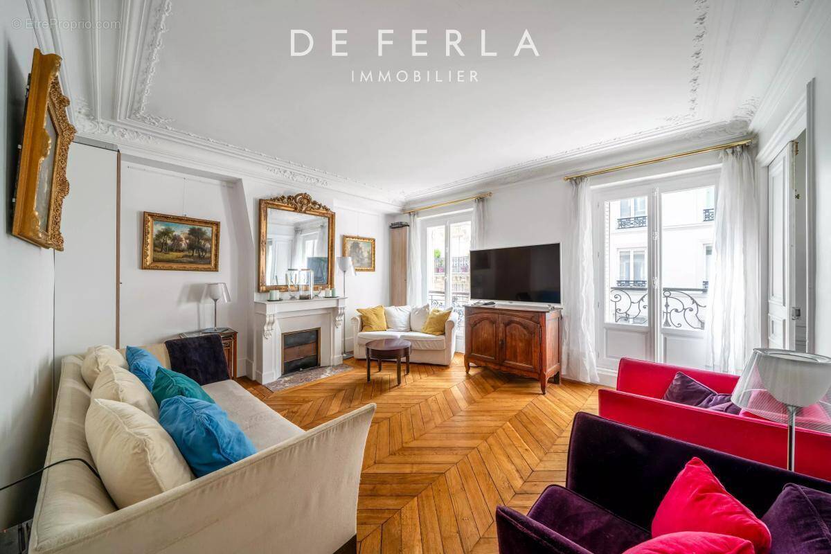 Appartement à PARIS-6E