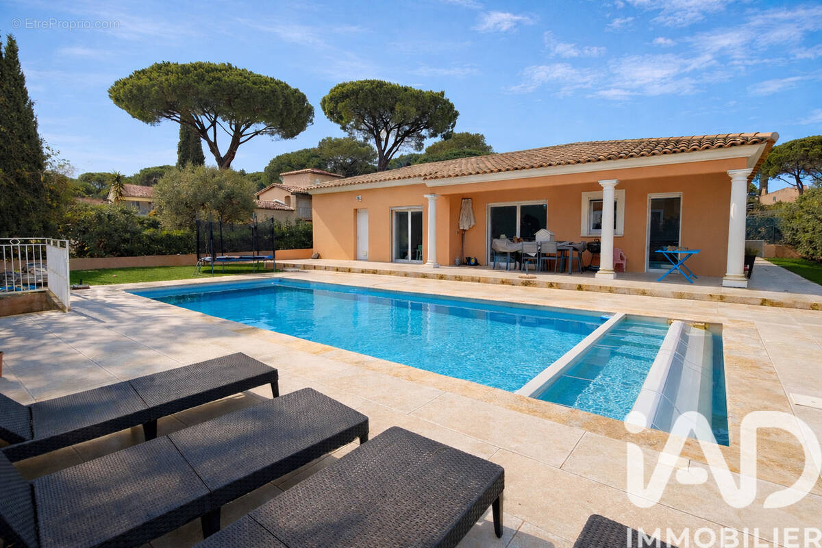 Photo 1 - Maison à FREJUS