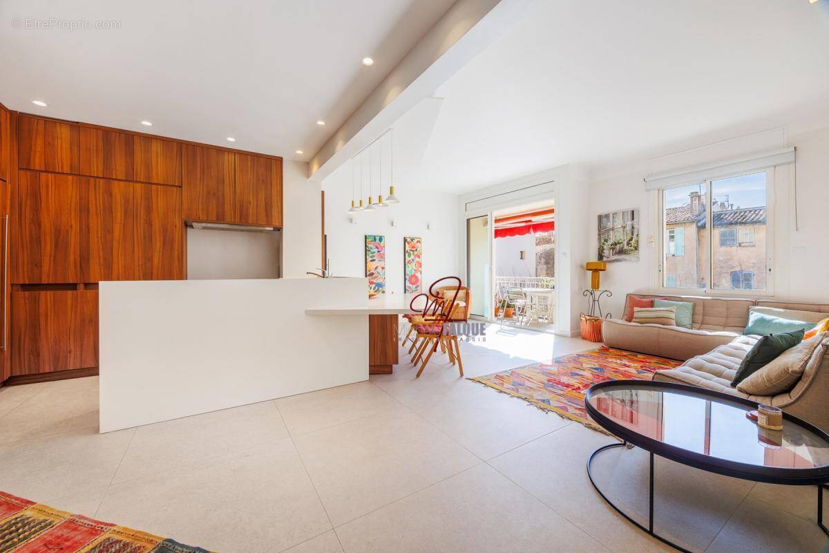 Appartement à CASSIS