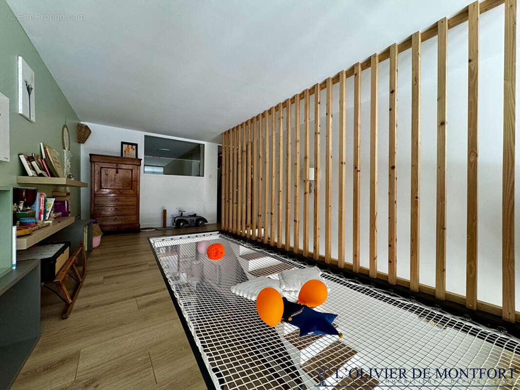 Appartement La Queue Les Yvelines 2 pièce(s) 76.33 m2 - photo 13
