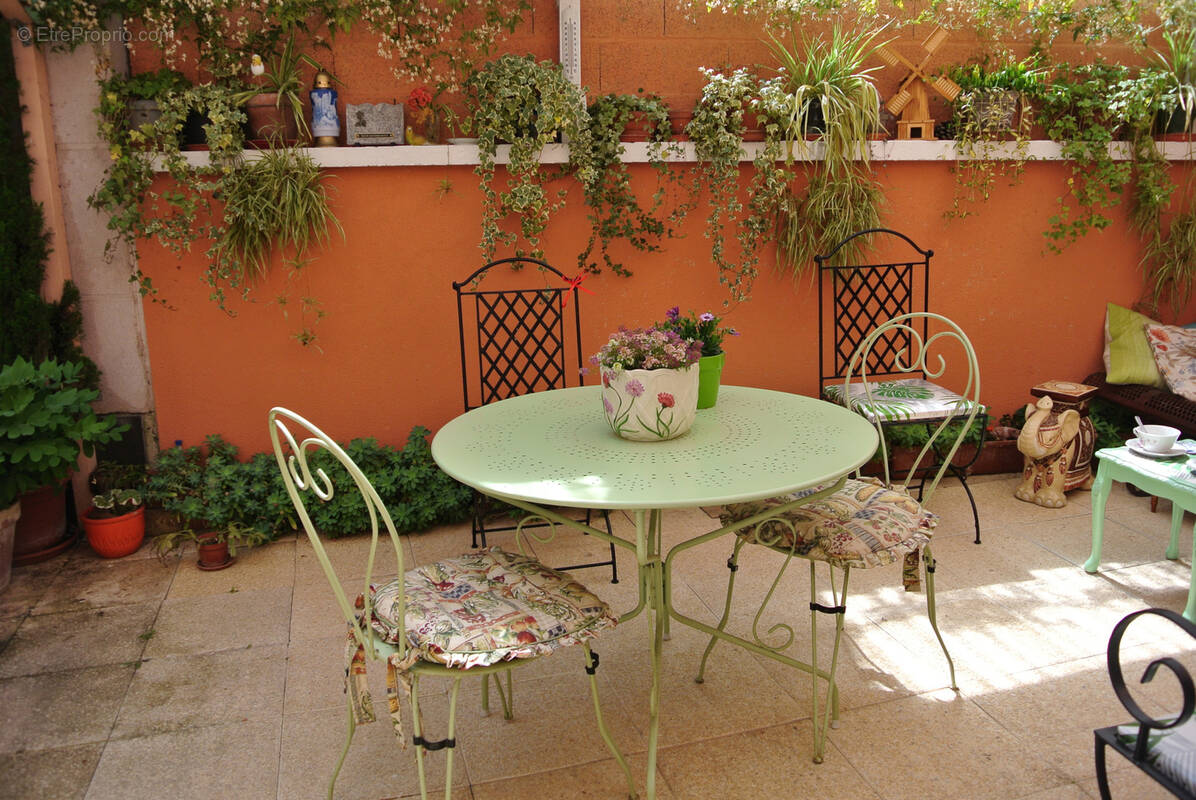 Maison à SAINTE-BAZEILLE