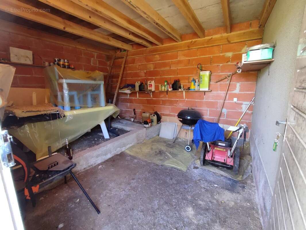 Maison à BUSSEROLLES