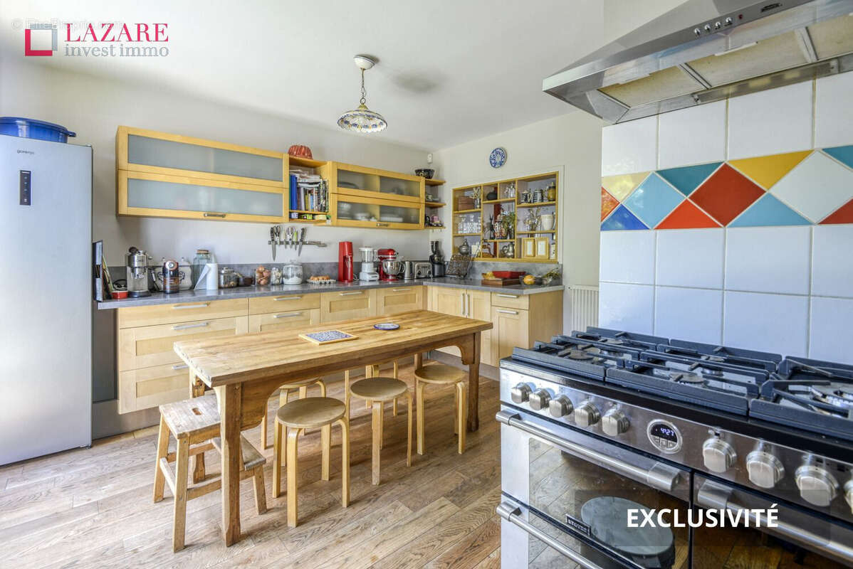 A vendre maison t9 nantes (haute mitrie) - photo 8