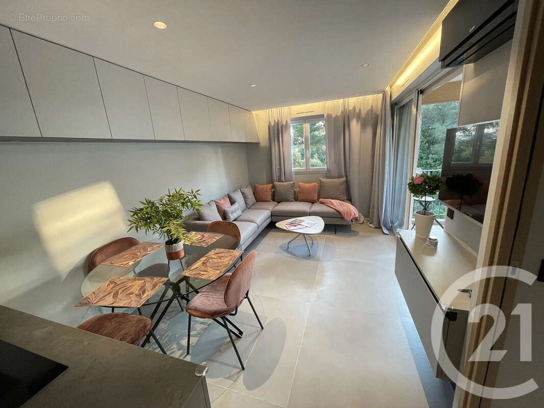 Appartement à BIOT