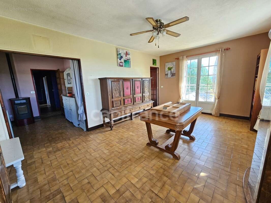 Maison à vendre 4 pièces PANISSIERES (42) - photo 8