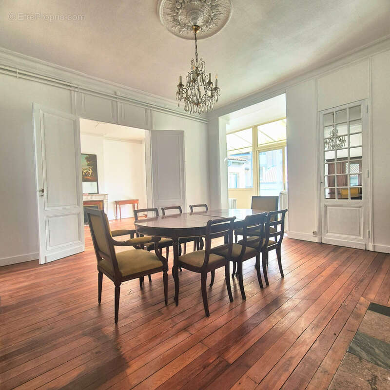 Appartement à BORDEAUX