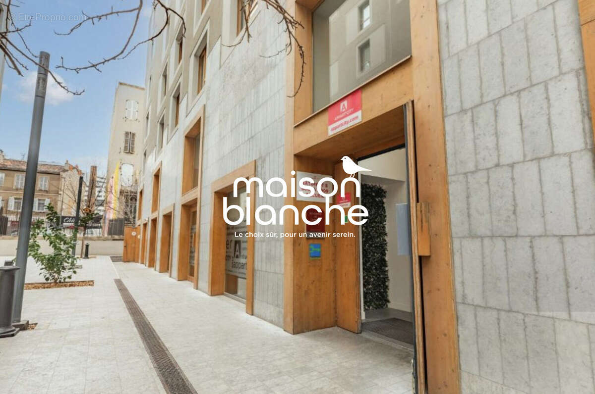 Appartement à MARSEILLE-2E