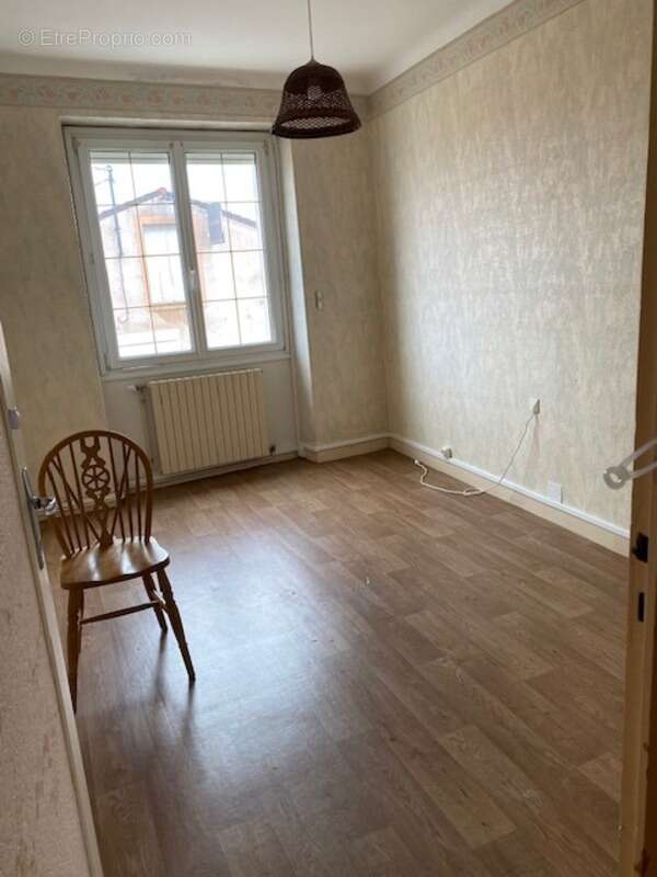 Maison à PONT-SAINT-MARTIN