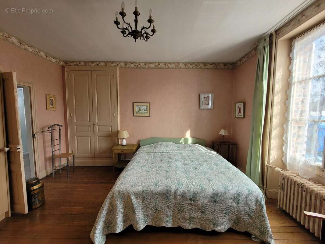 Maison à NOGENT-LE-ROTROU