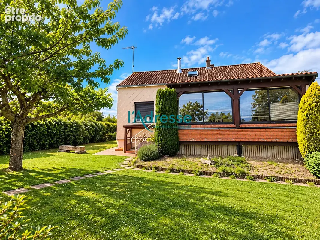 Maison  familliale sur sous-sol - photo 1