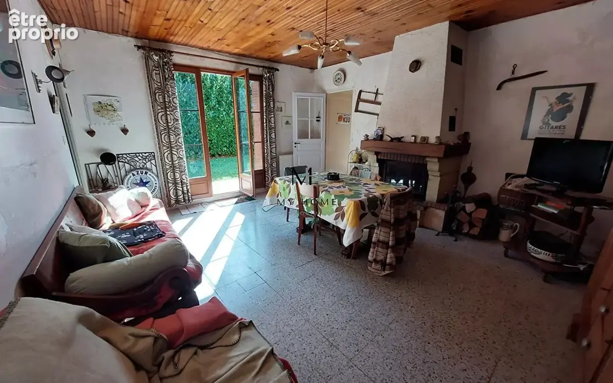 Maison 9 pièces 142 m² à vendre à Mortagne-Au-Perche (61400) - photo 3