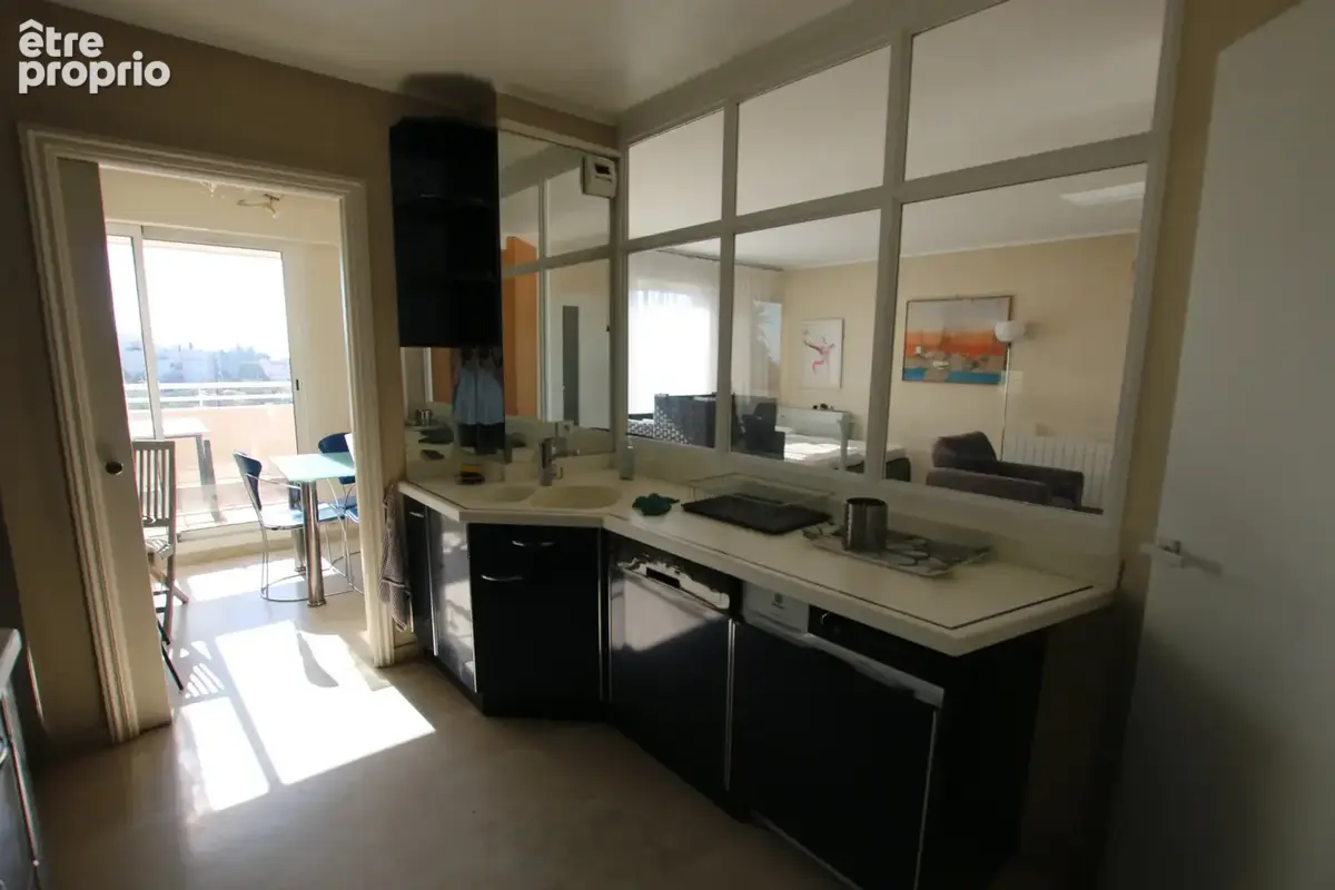 Nice ouest dernier etage 500 000€ - photo 5