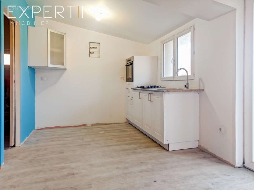Sous compromis : Maison avec studio : Principale, secondaire ou gîte ? - photo 9
