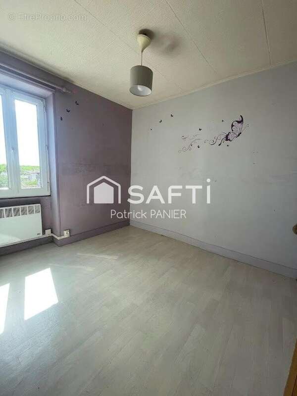 Maison 227 m² à Aulnay  - photo 9
