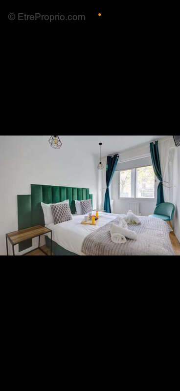 Appartement à PARIS-10E