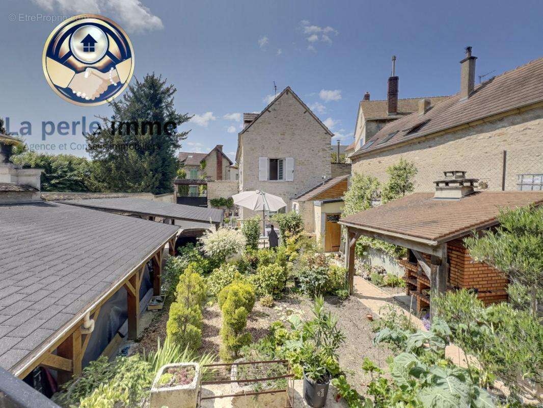 Maison à SAINT-GERVAIS