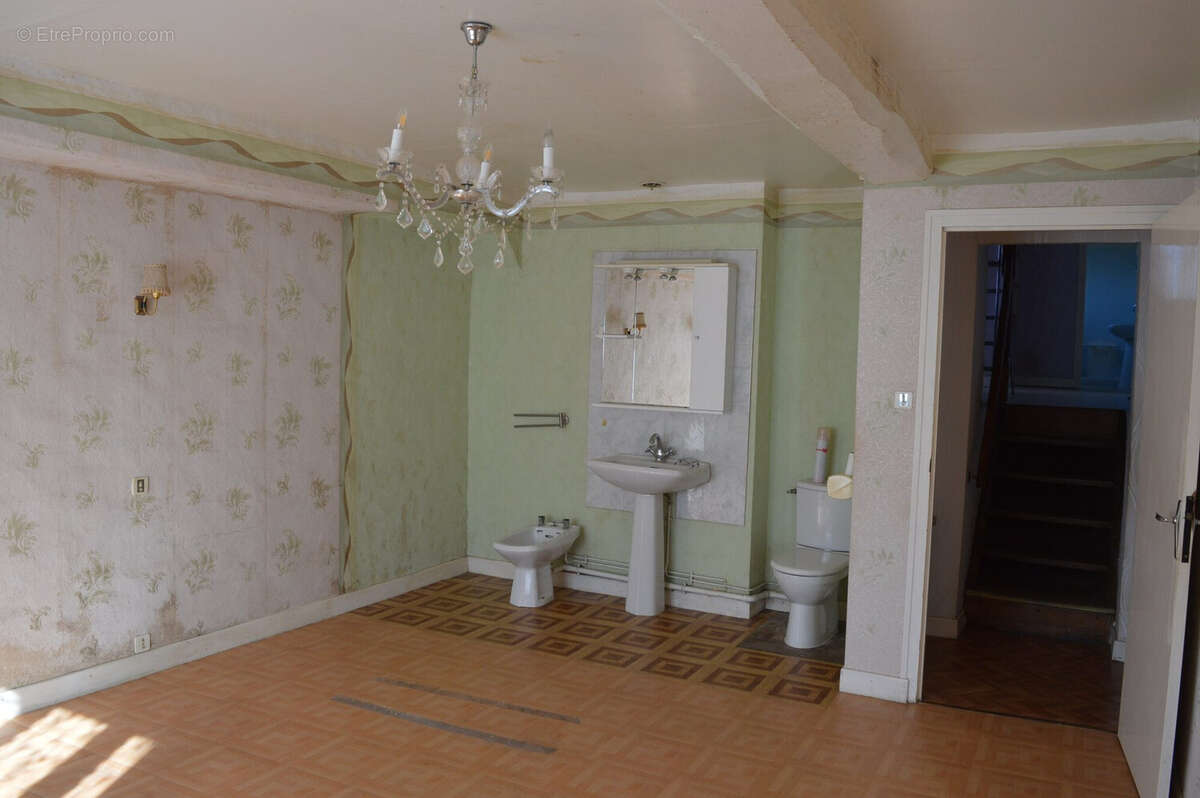 Maison à LADUZ