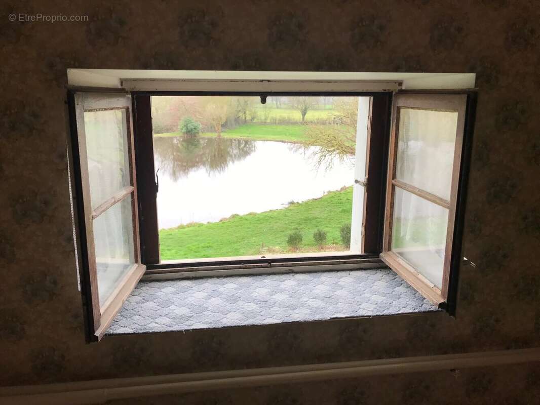 Maison à ARGENTON-CHATEAU