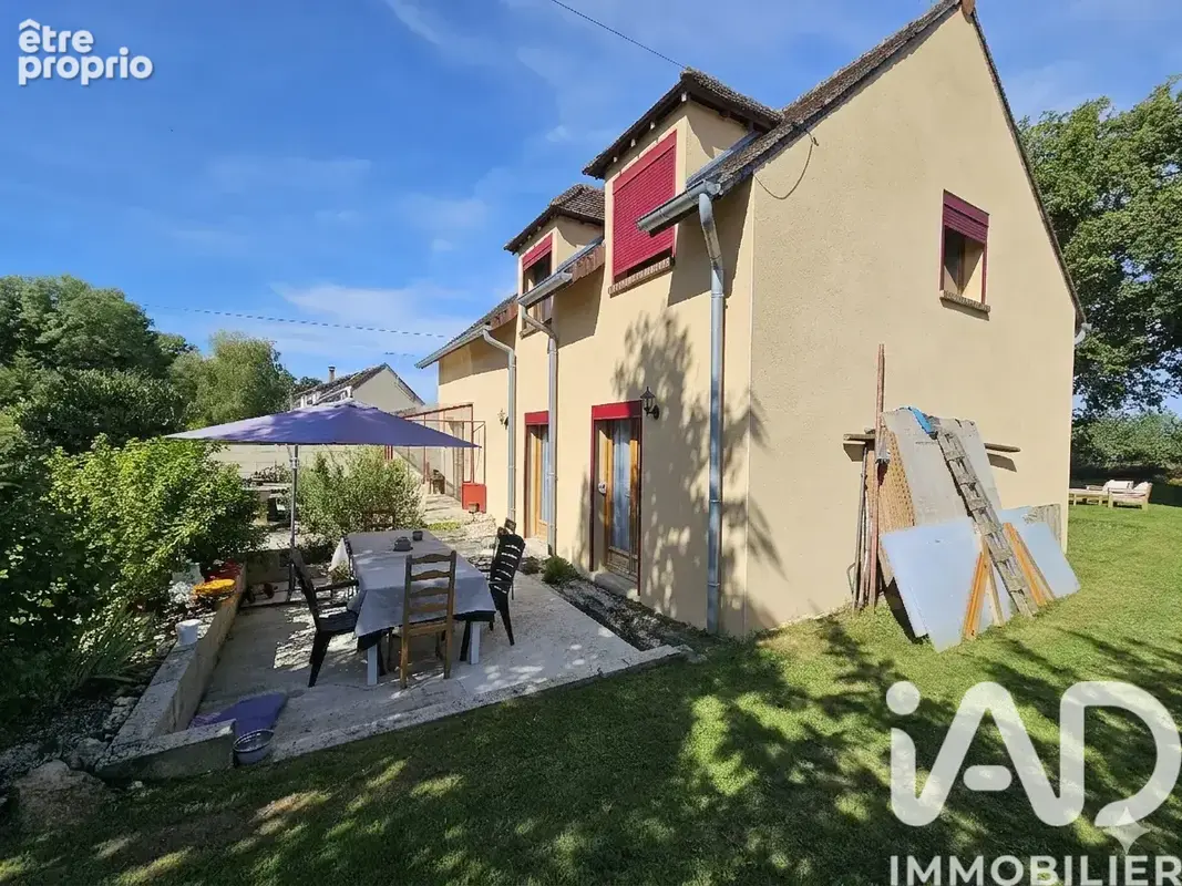 Maison 5 pièces 137 m² · à Noe · 137 m² · 175 000 €