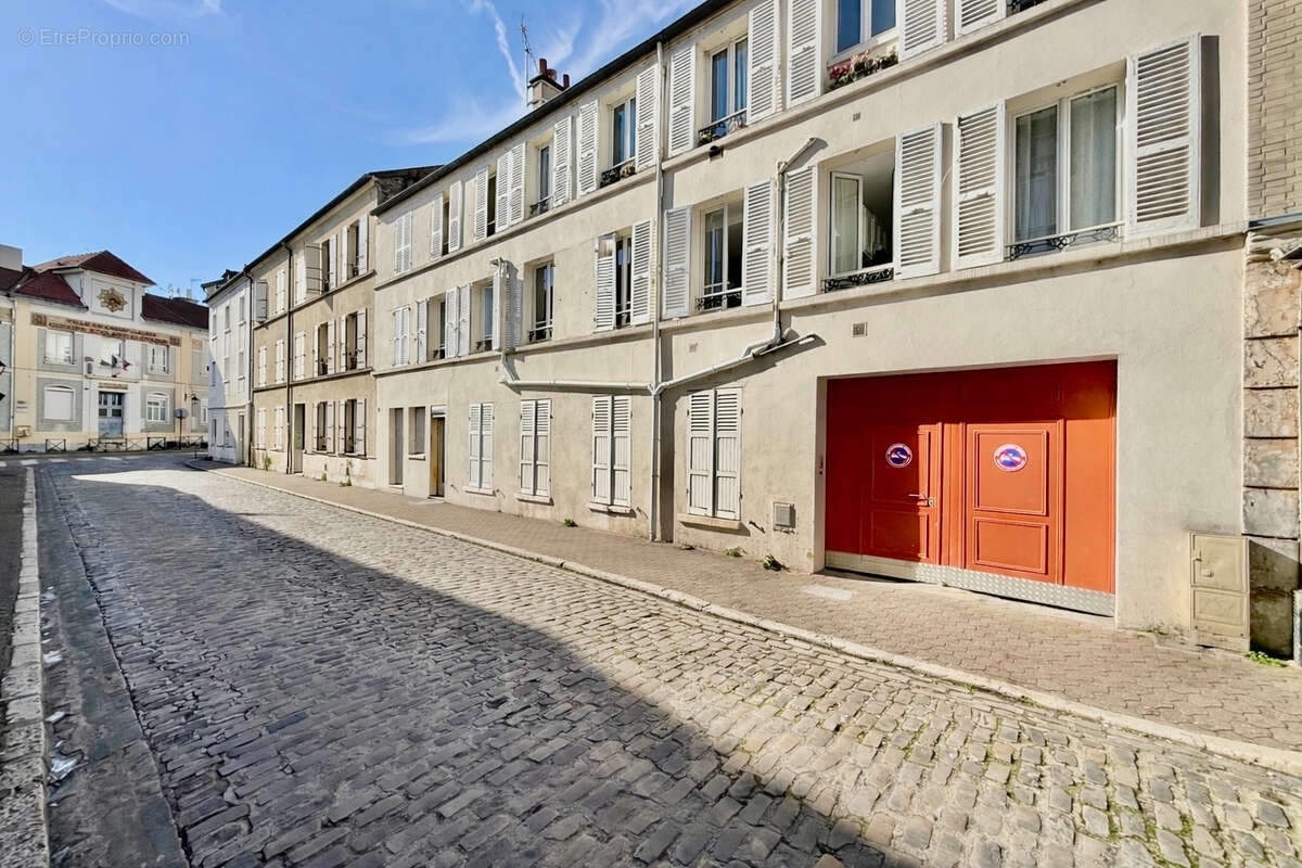 Appartement à CHOISY-LE-ROI