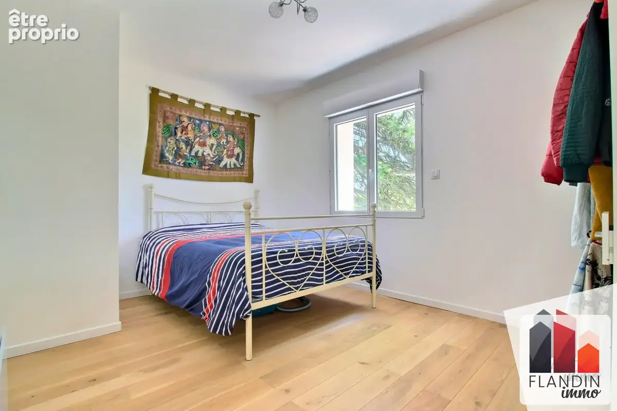 Maison 6 pièces 135 m² à vendre à Vernaison (69390) - photo 6