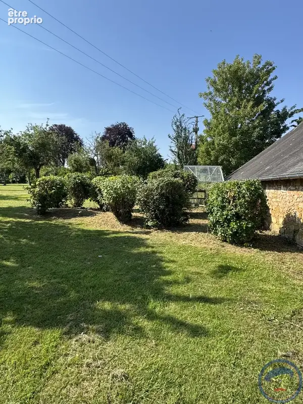 Maison en pierre de 189 M2, un Hangar de 600 m2 ,piscine, sauna au prix de 388 500 FAI. - photo 32