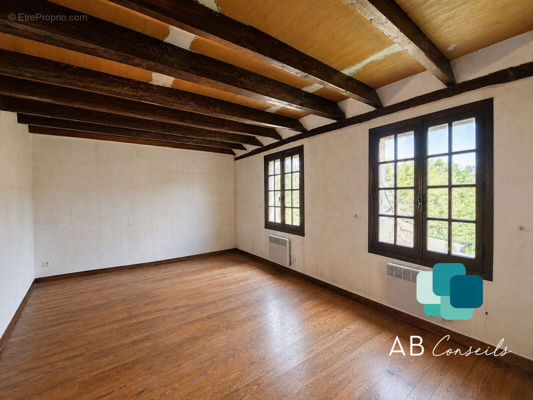 Chambre 17 M2 - Maison à HENOUVILLE