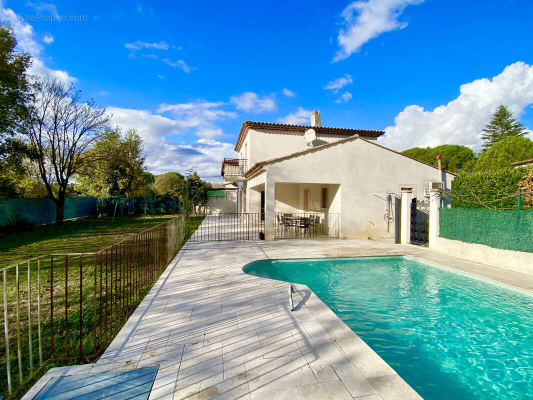 Maison à CALLIAN