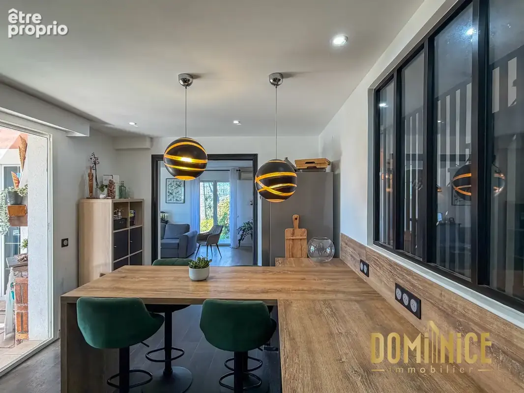 Cagnes-sur-Mer Les Collettes   Villa 233 m2, piscine à débordement, vue mer et espace bien-être - photo 7