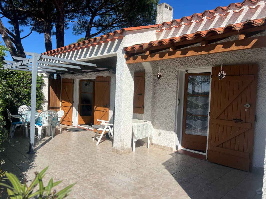 Maison à SAINT-CYPRIEN