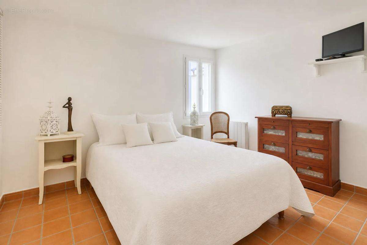 Maison d'exception de 307 m² avec piscine - photo 27