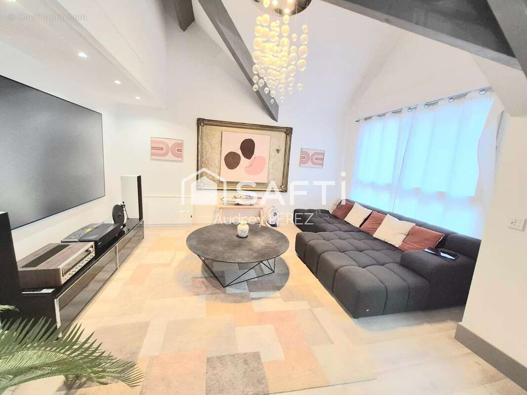 Photo 2 - Appartement à PONTAULT-COMBAULT