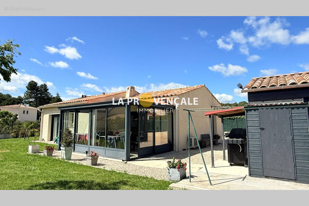 Maison à POURRIERES