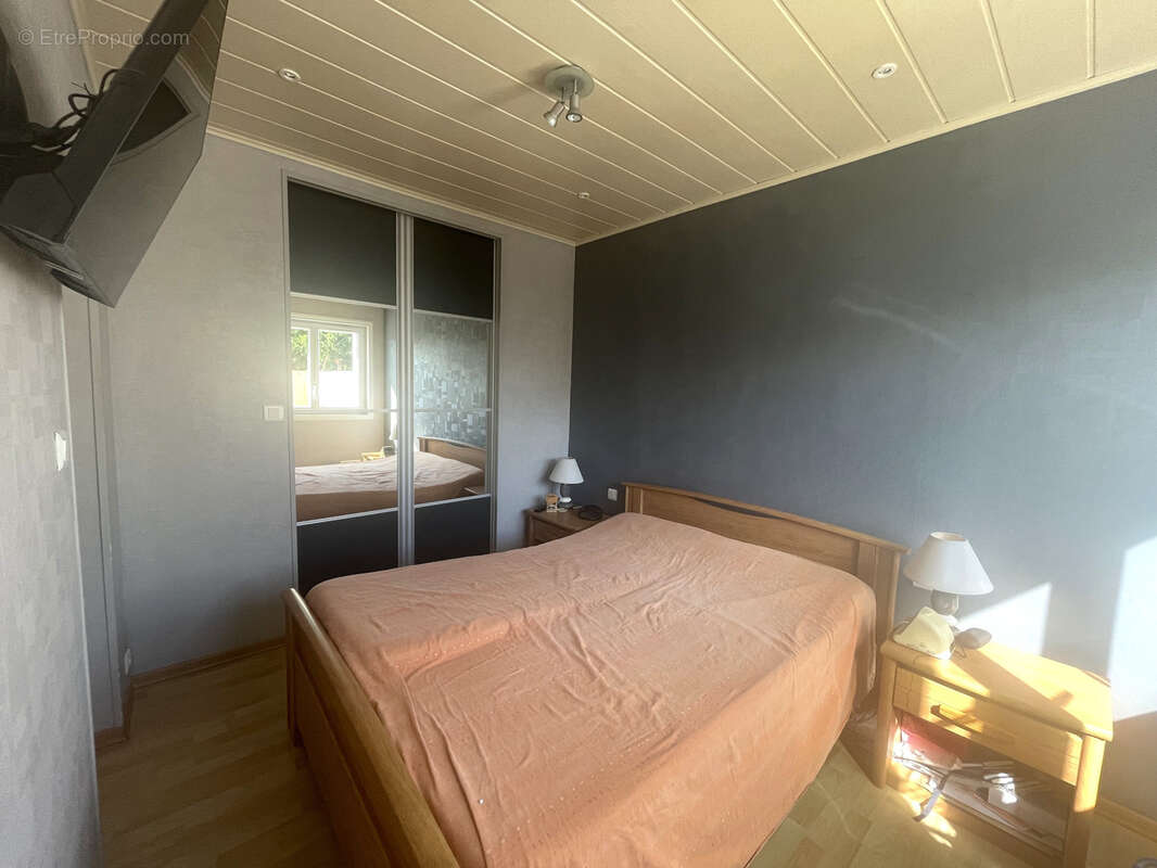 Maison à SAINT-MARS-DU-DESERT