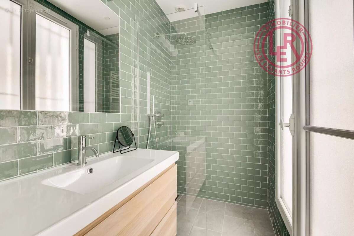 Appartement à PARIS-12E