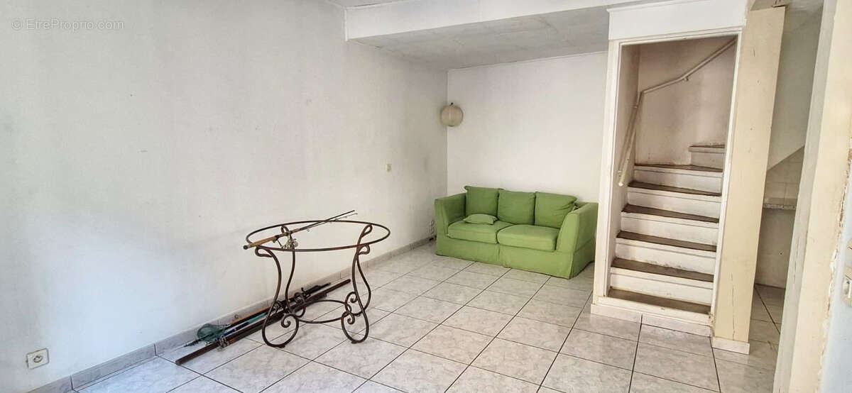 Maison à BESSAN