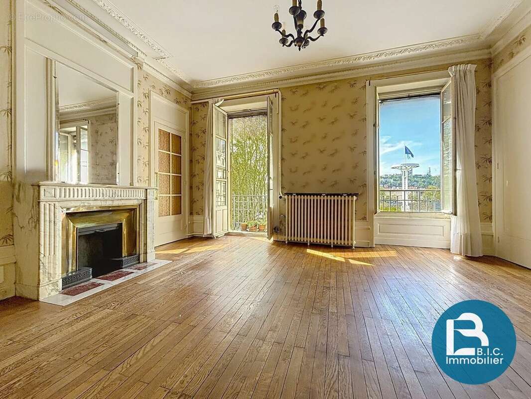 Appartement à LYON-7E