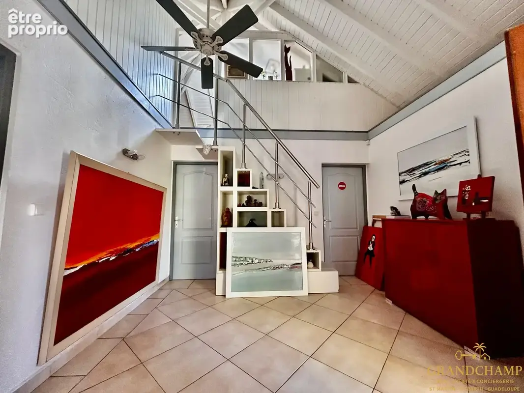 Baie Orientale   Villa avec piscine, 2 chambres + mezzanine - possibilité T2 independant - photo 11