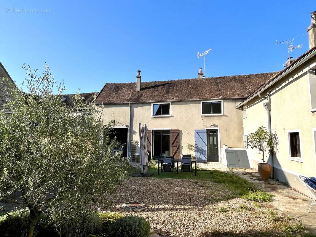 Maison à LE VAUDOUE