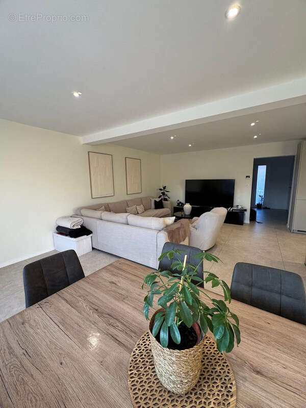 Maison à WOUSTVILLER