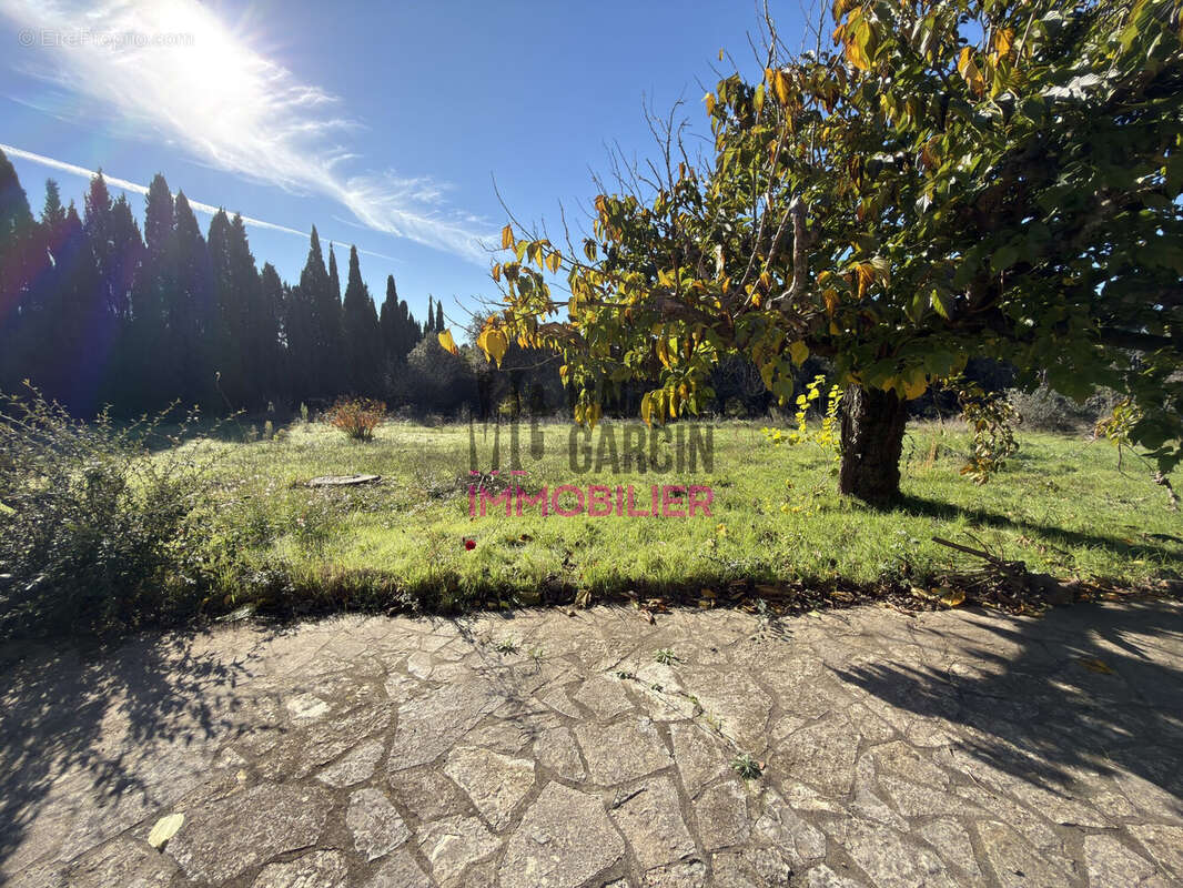 Maison à LORIOL-DU-COMTAT