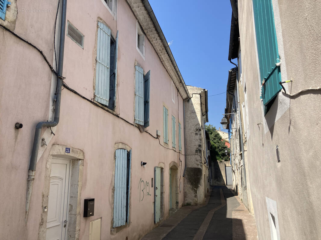 Maison à MONTELIMAR