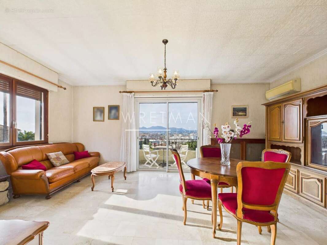 Appartement à CANNES