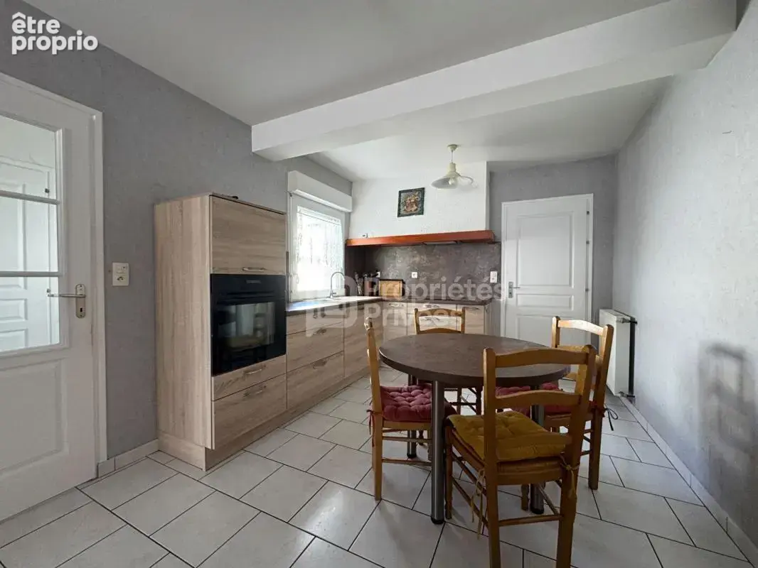 Maison individuelle de plain-pied avec 3 chambres, jardin et garage à Barlin - photo 3